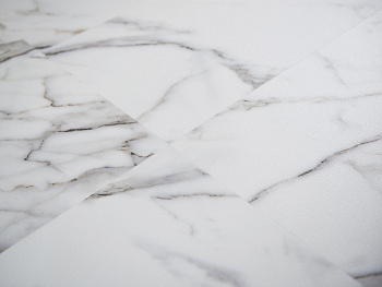 Виниловый пол с подложкой Lamiwood AQUAMARINE (Мрамор Бьянко; класс 43; 5 мм, микрофаска; 1,86 кв.м)