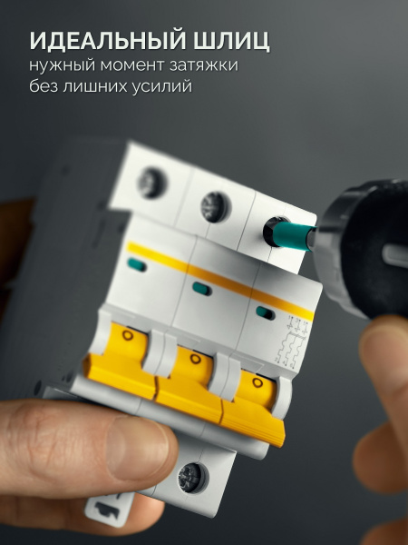 4942821