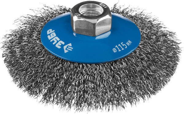 4772369