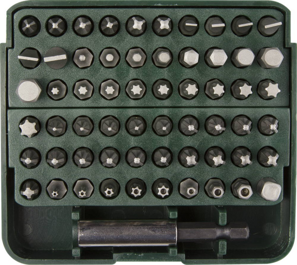 4748005